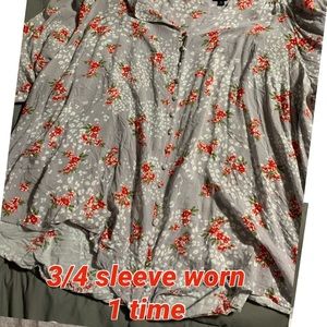 Torrid floral size 5 Shirt